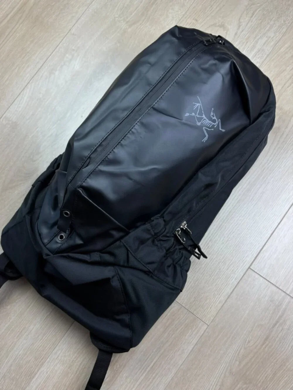 Arc'teryx Arro 22 GORE-TEX Backpack Black